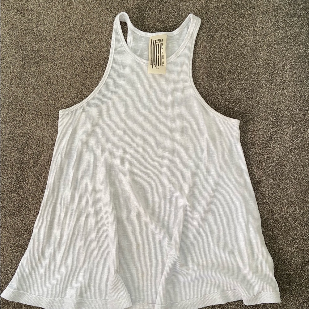 BUNDLE✨ 3 Free People Tanks!